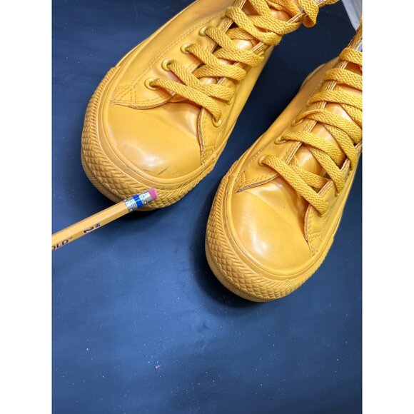 Converse Yellow Patent Leather Chuck Taylor All-Star High Top Sneakers Unisex M7 - Picture 3 of 9
